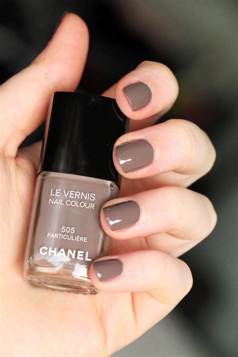 chanel les vernis|chanel le vernis particuliere.